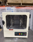 New Brunswick / Hybridization Oven / Rotation Speed Range: 10–80 RPM