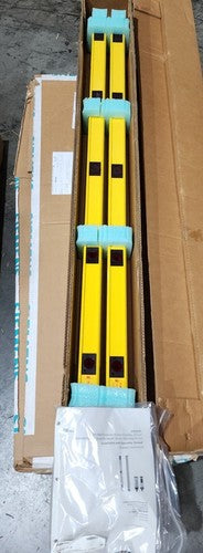 OMRON PA4600 PERIMETER ACCESS GUARDING NEW. PN: PA46SR-5-300-Q2-NO1-NP-NGSPL