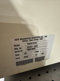 New Brunswick / Hybridization Oven / Rotation Speed Range: 10–80 RPM