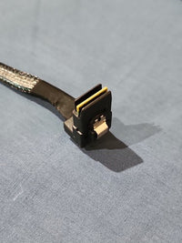Dell MINI SAS 8 Bay 3.5" SAS B Cable For R520 - M7DP4 / 0M7DP4