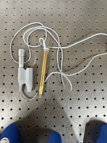 Alcon REF 8065-M002-01, Phacoemulsifier Reverse Thread Tip Probe