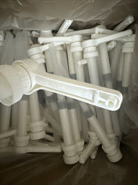 (Lot of 50) 1 Gallon White Pump Dispenser 38/400 Heavy Duty Ribbed Unlined