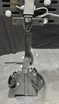 Santa Cruz Gunlocks Dual Mount Locking Rack Assembly – No Keys – Untested