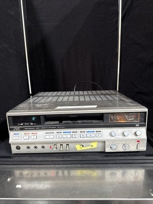 JVC BR-6400U Professional VHS Video Cassette Recorder VCR
