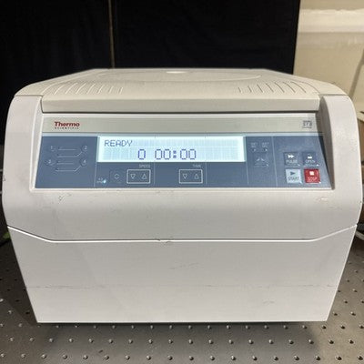 Thermo Scientific ST8 Benchtop Centrifuge w/ Tx-150 Rotor and Buckets