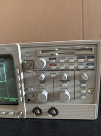 Tektronix TDS 410 Digitizing Oscilloscope TDS410A