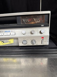JVC BR-6400U Professional VHS Video Cassette Recorder VCR