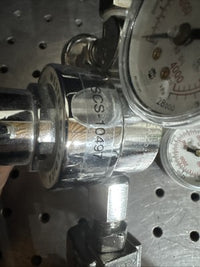 2x Western Medica SCS-10497 Special Mixture Compressed Gas Regulator