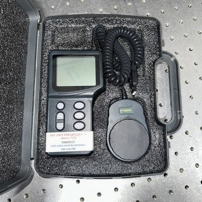 Digital Light Lux Meter - Smart Sensor