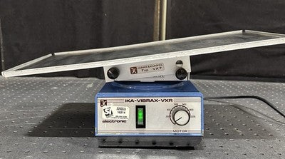 IKA Vibrax VXR S1 Platform Shaker Orbital Vibrating Lab Mixer Working