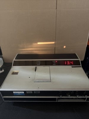 Perkin Elmer Spectrophotometer 55E
