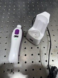 3M • Surgical Clipper And Drop-In Charger Stand w/ Cord • 9662L •