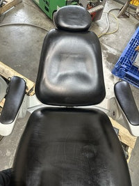 Pelton & Crane SP30 Dental Chairs w/ Lights & Delivery Units – Qty 2