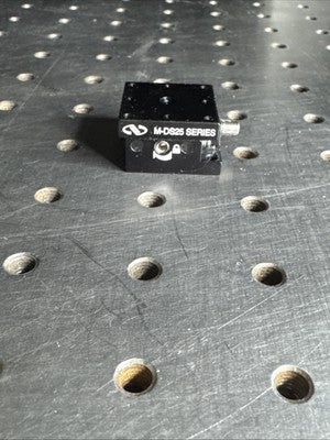 NEWPORT M-DS25 25MM COMPACT METRIC DOVETAIL LINEAR STAGE
