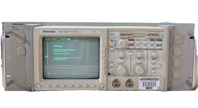 Tektronix TDS 430A Two Channel 400MHz 100MS/s Digitizing Oscilloscope Working