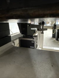 Newport VH3648 OPT  Pneumatic Leveling And Vibration Damping Table