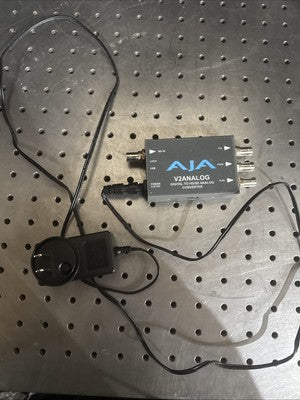 AJA V2analog HD/SD digital to analog Converter USED.