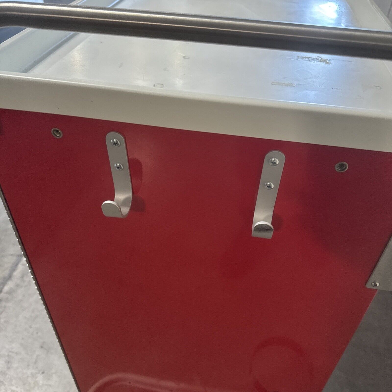 Harloff M-Series Tall Crash Cart Flip-Up Door, Standard Width, Five Drawers