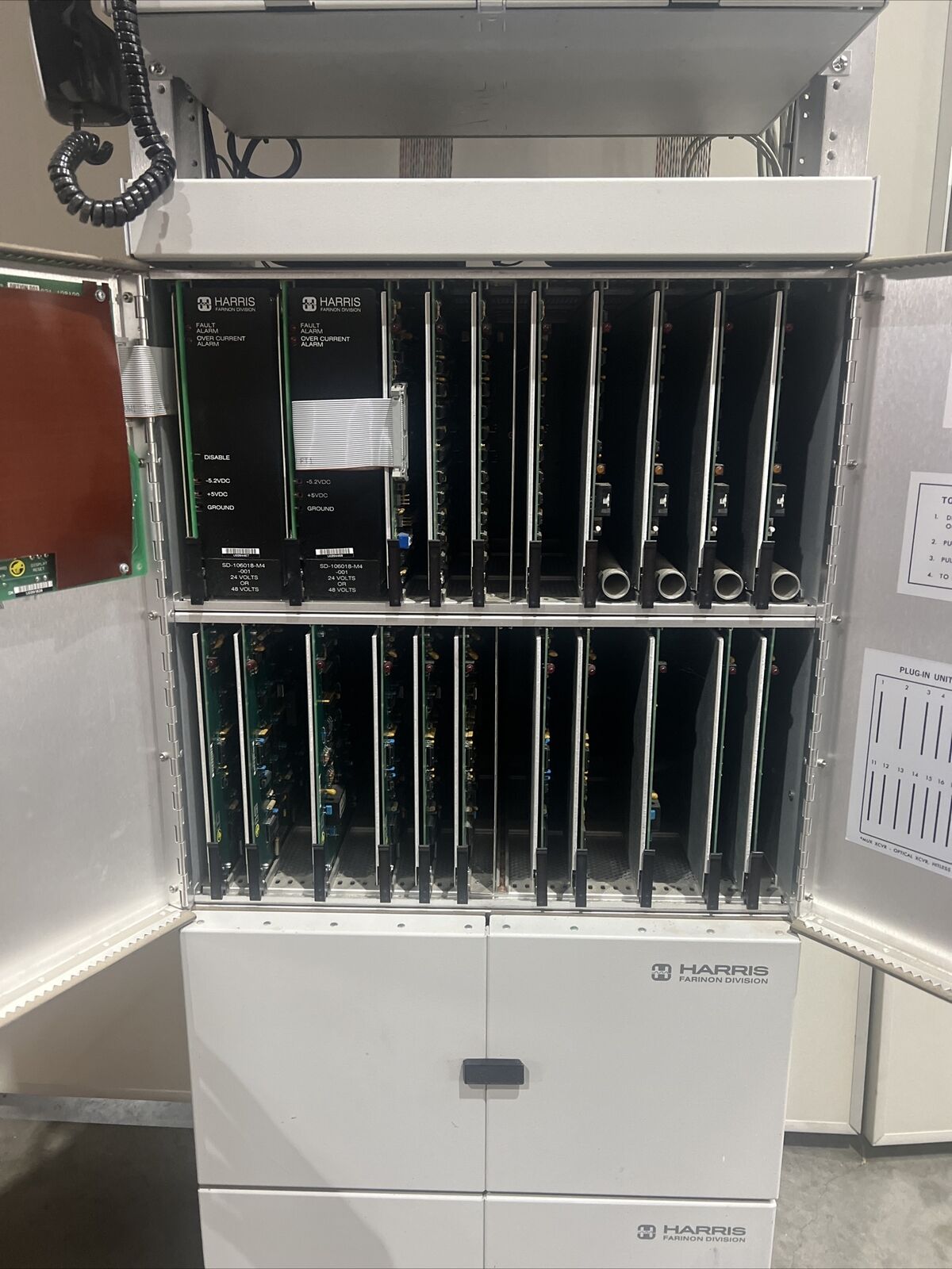 Harris DVM Excell, VersaT1lity, DVM II Rack