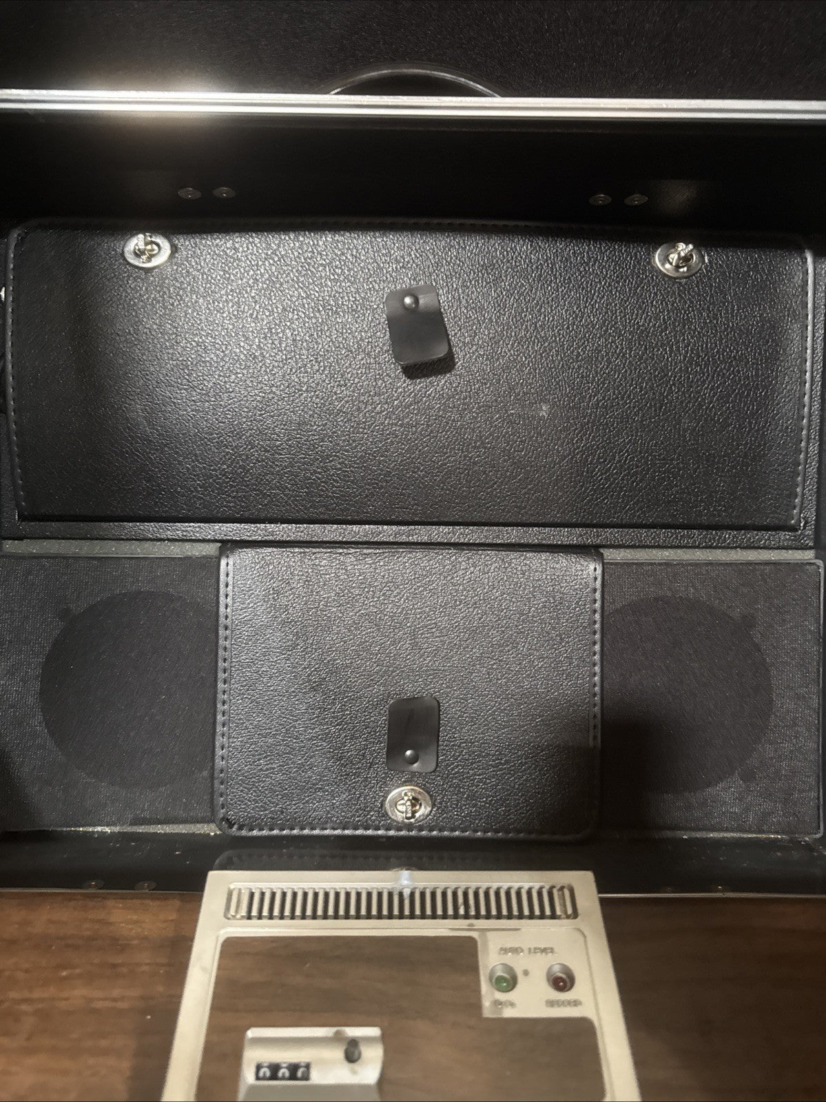 Vintage 1994 Qualitone Minneapolis Mn 55416 USA Audiometer, CAAJ 17967