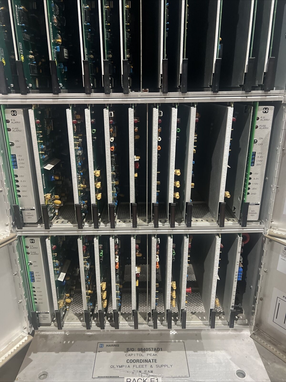 Harris DVM Excell, VersaT1lity, DVM II Rack
