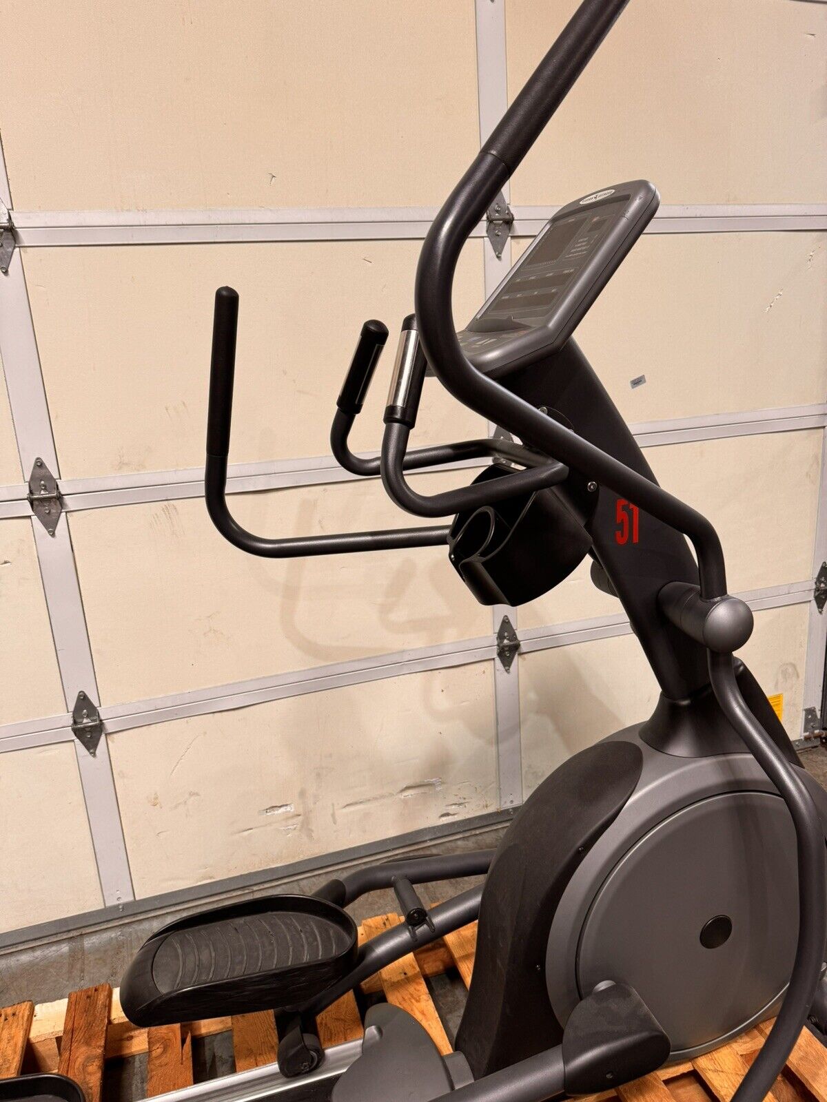 Vision Fitness HRT X6700 Elliptical Trainer