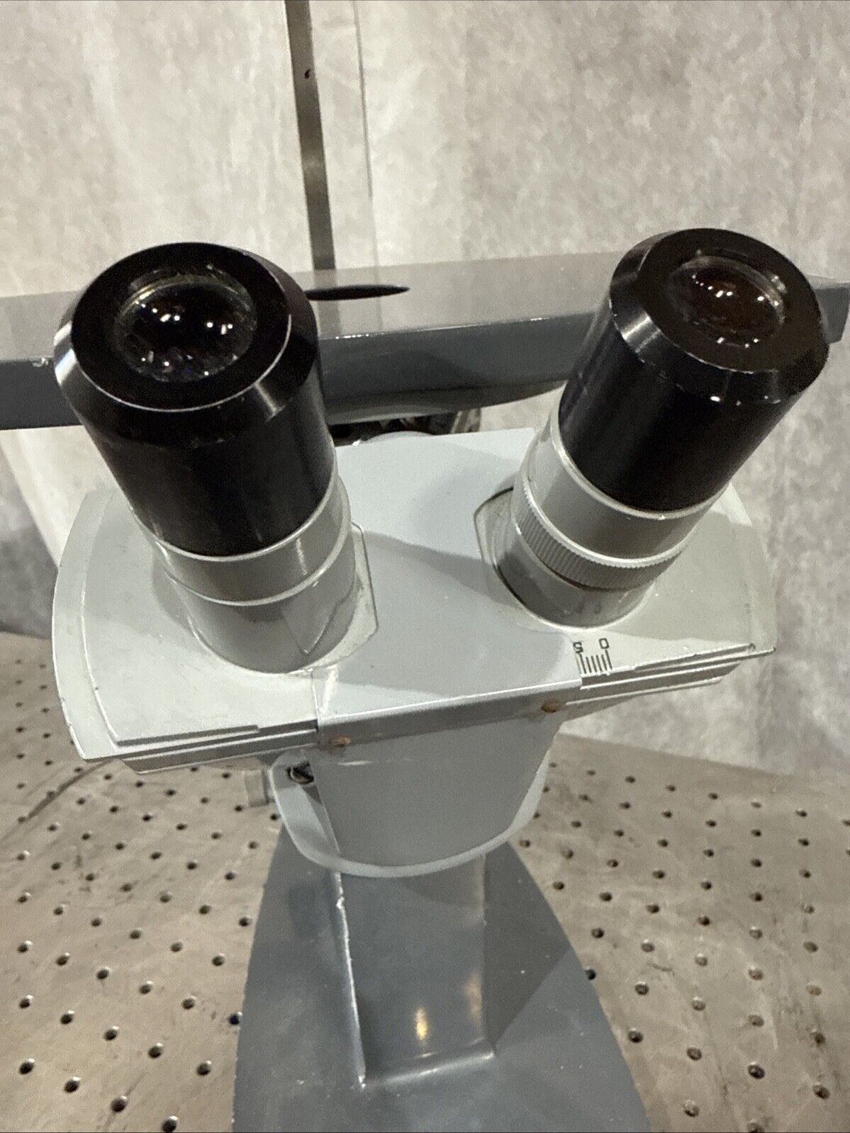 American Optical 1610 Inverted Microscope 4x, 10x, 6.5x