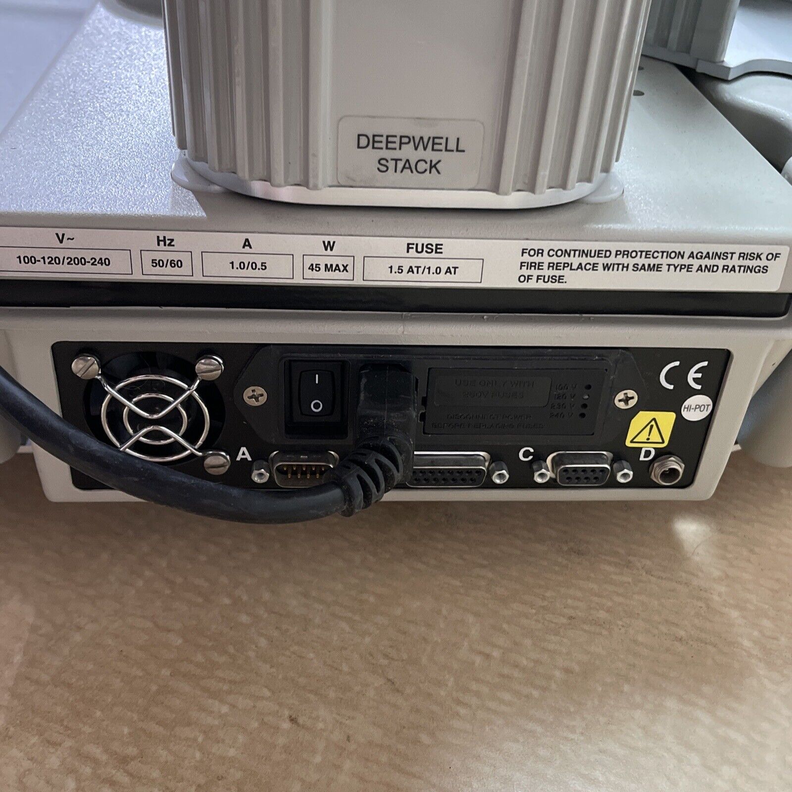 Caliper Zymark Twister Microplate Handler w/Barcode Reader