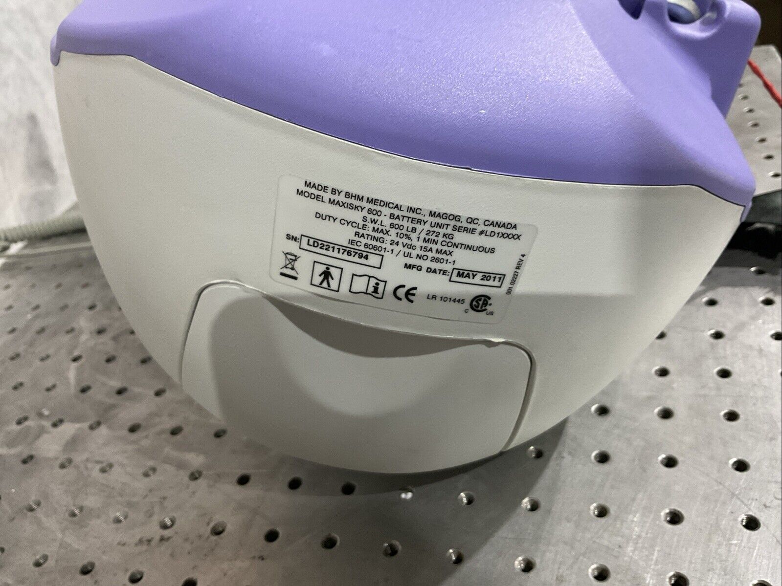 Arjo MaxiSky 600 Electric Patient Lift 600lbs