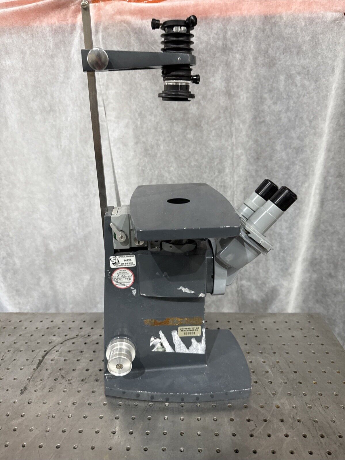 American Optical 1610 Inverted Microscope 4x, 10x, 6.5x