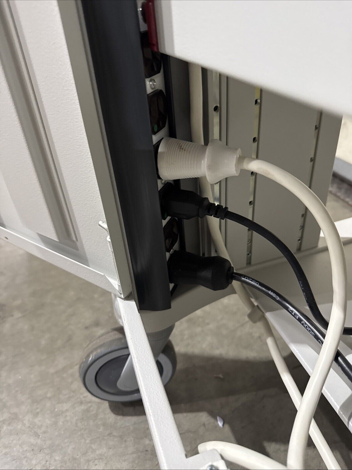ITD Videocart Classic Cart Medical Mobile Workstation