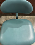 Westar D2000  Doctor Dental  Stool Assistant Chair