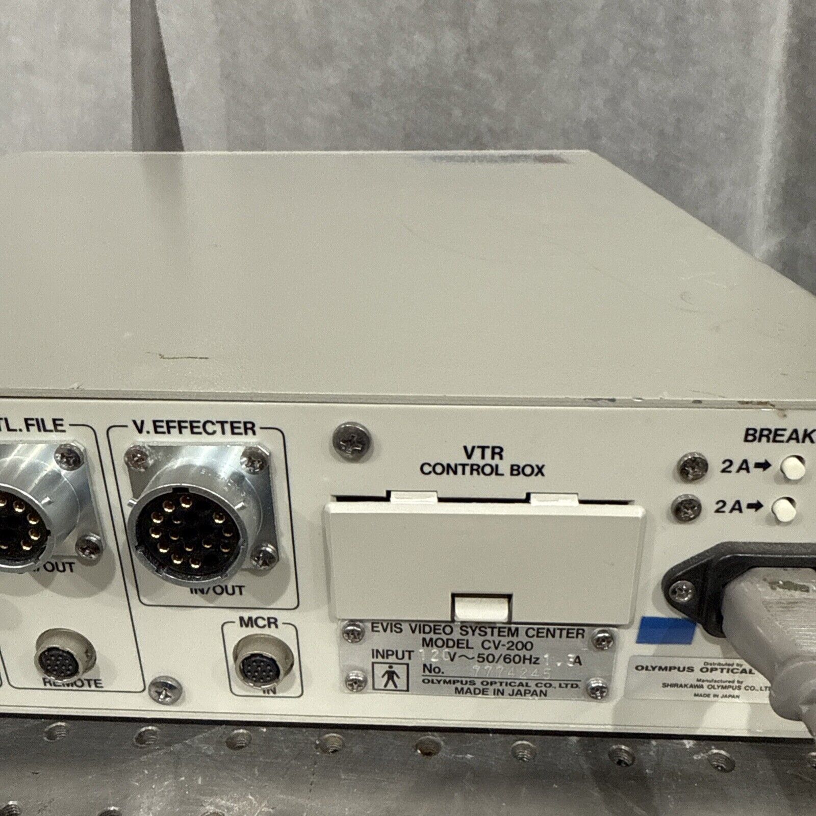 OLYMPUS EVIS CV-200 VIDEO SYSTEM CENTER (VIDEO PROCESSOR)