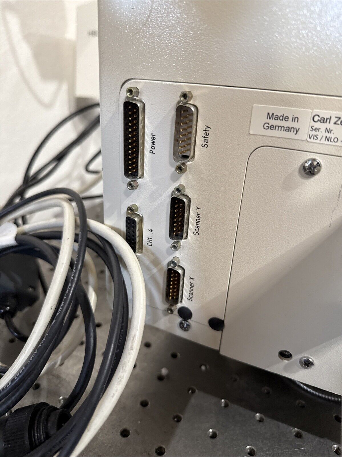 Zeiss Axiovert 200M  Fluorescent Microscope LSM 510 Laser Scanning Microscope