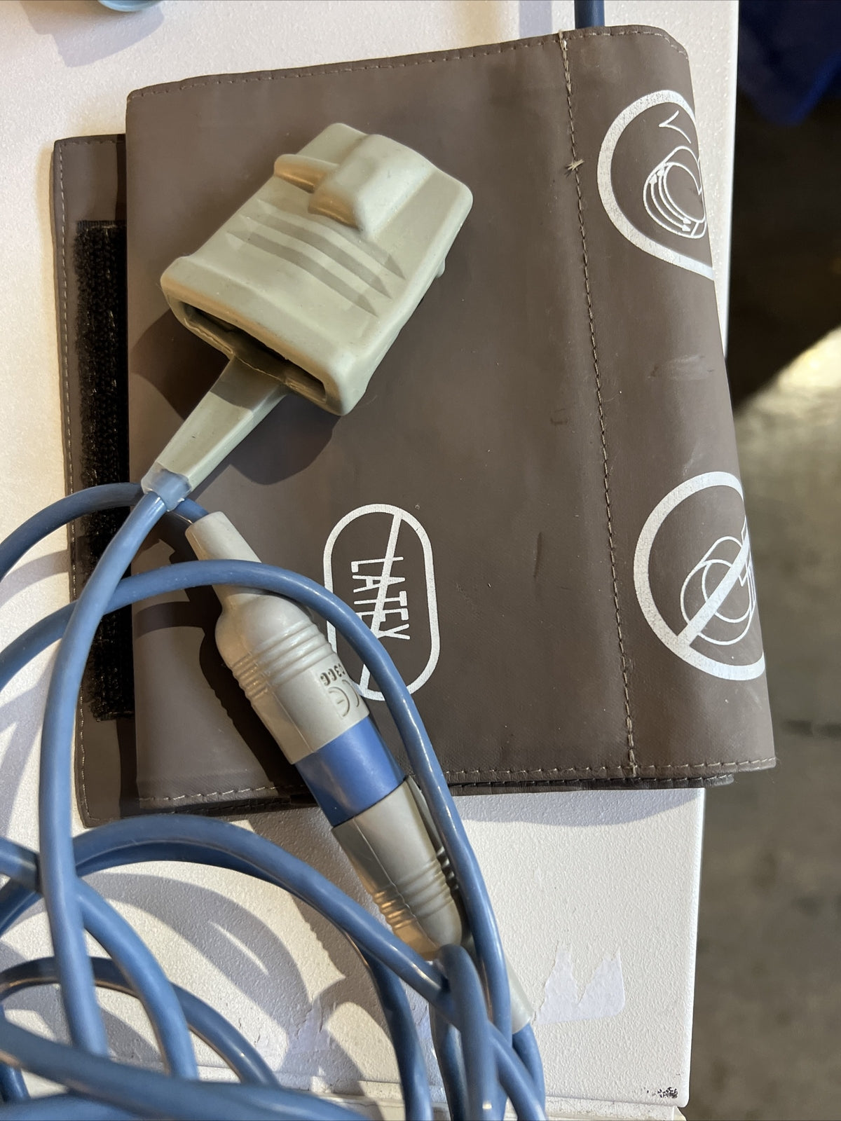 Philips Series 50XM M1350B Maternal Fetal Monitor W/ Carts &amp; Leads M1350