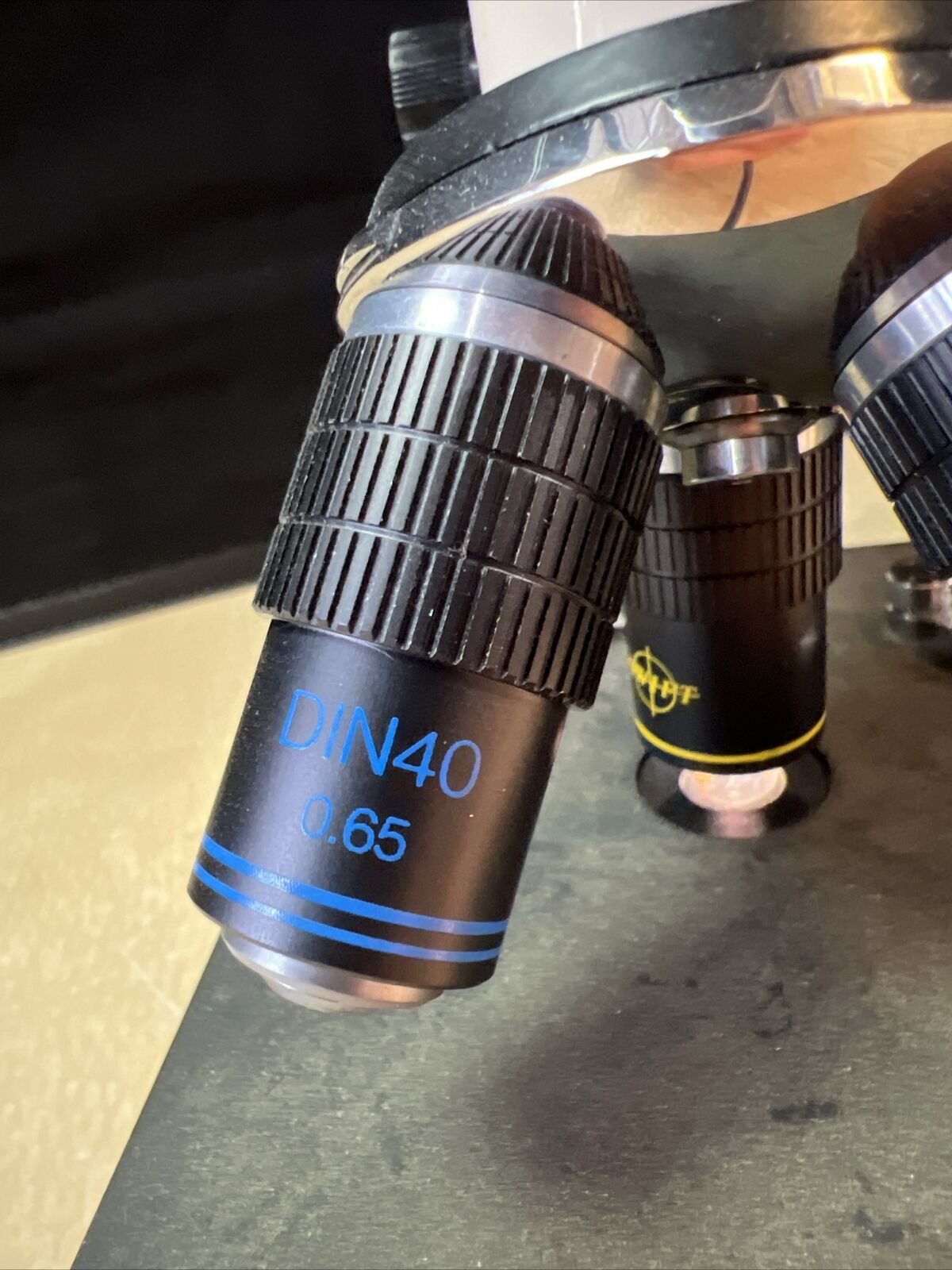 Swift Microscope M970 series With 4x, 10x, 40x Objectives