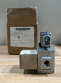 SMC PRESSURE GAUGE 111.12 1.5IN 1/8IN NPT CBM M5 0-160PSI 222, AV3000-N03-5D0Z