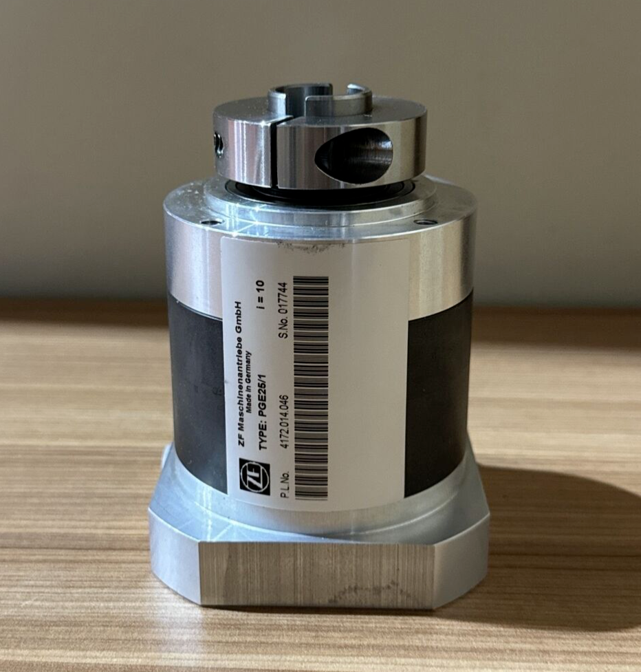 ZF MASCHINENANTRIEBE GMBH, PGE25/1, 4172.014.046, 133K782H01, Transmission *NEW*