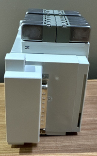 SMC VV5Q11-07-DAL01092 7 STATION PNUEMATIC MANIFOLD VALVE BODY