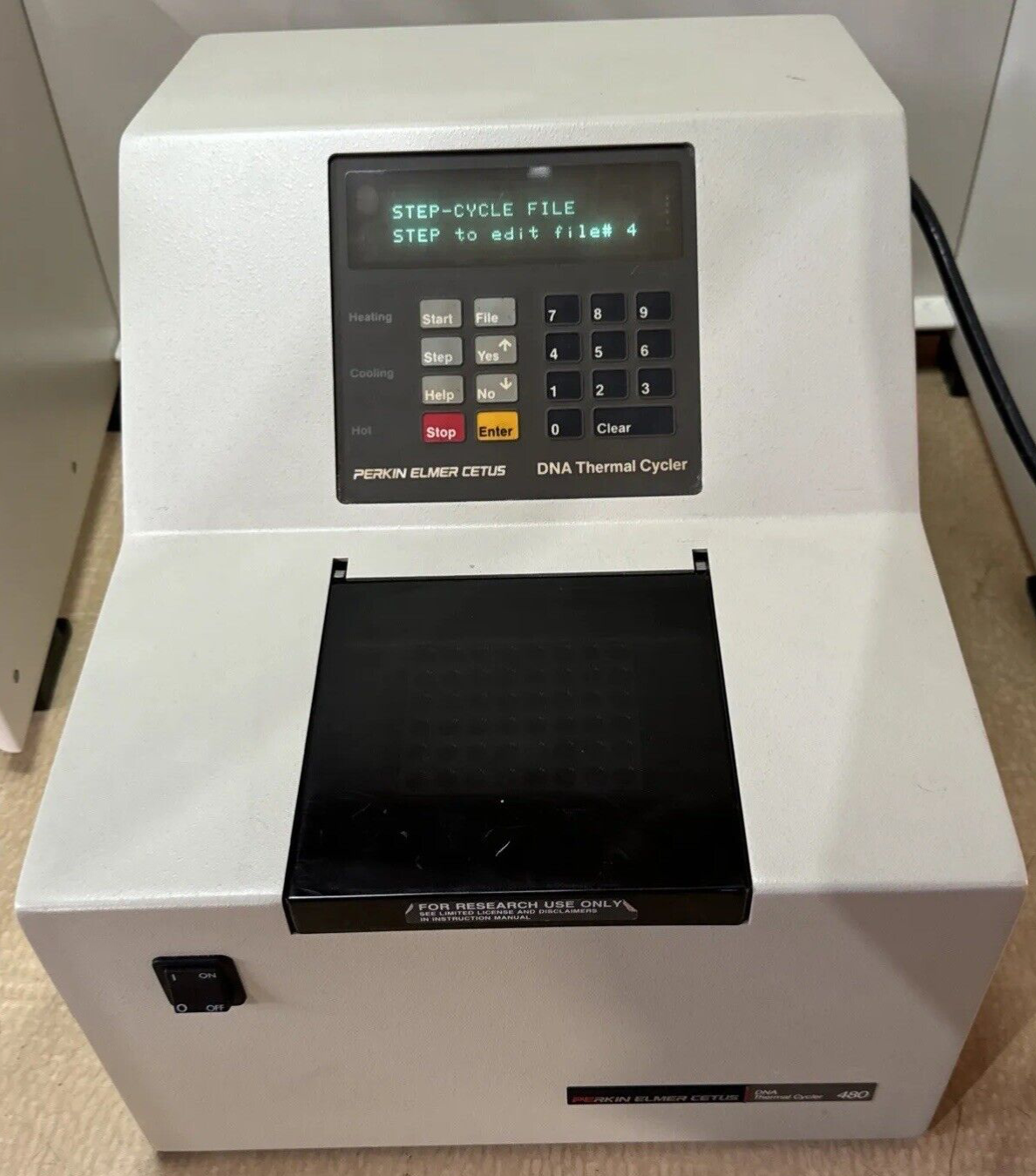 PERKIN ELMER CETUS DNA THERMAL CYCLER