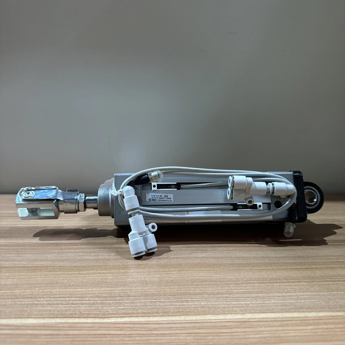 SMC CLK2 Series Clamp Cylinder With Lock Mechanism CP95SDB40-80