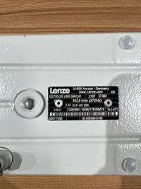 NEW LENZE GST05-2S-VBR-09HC41 SERVO GEAR MOTOR MCS09H41LRS0B0 GEAR BOX