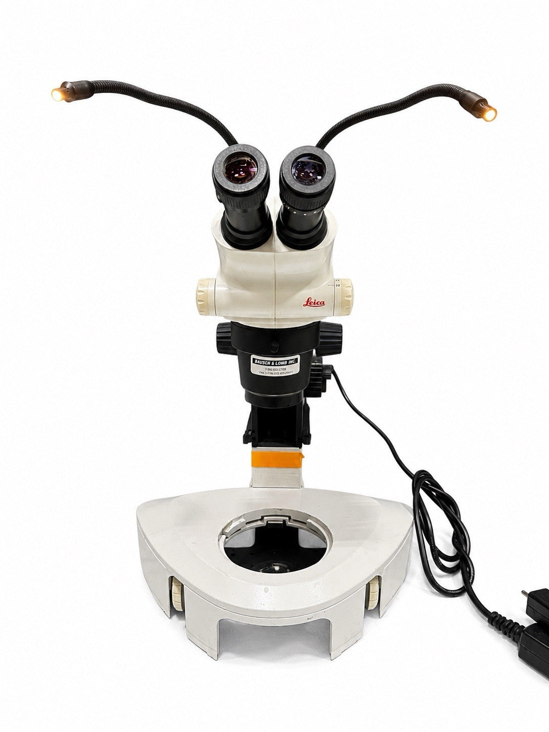 Leica S4E Stereo Microscope with Leica L2 Fiber Optic Illuminator Used