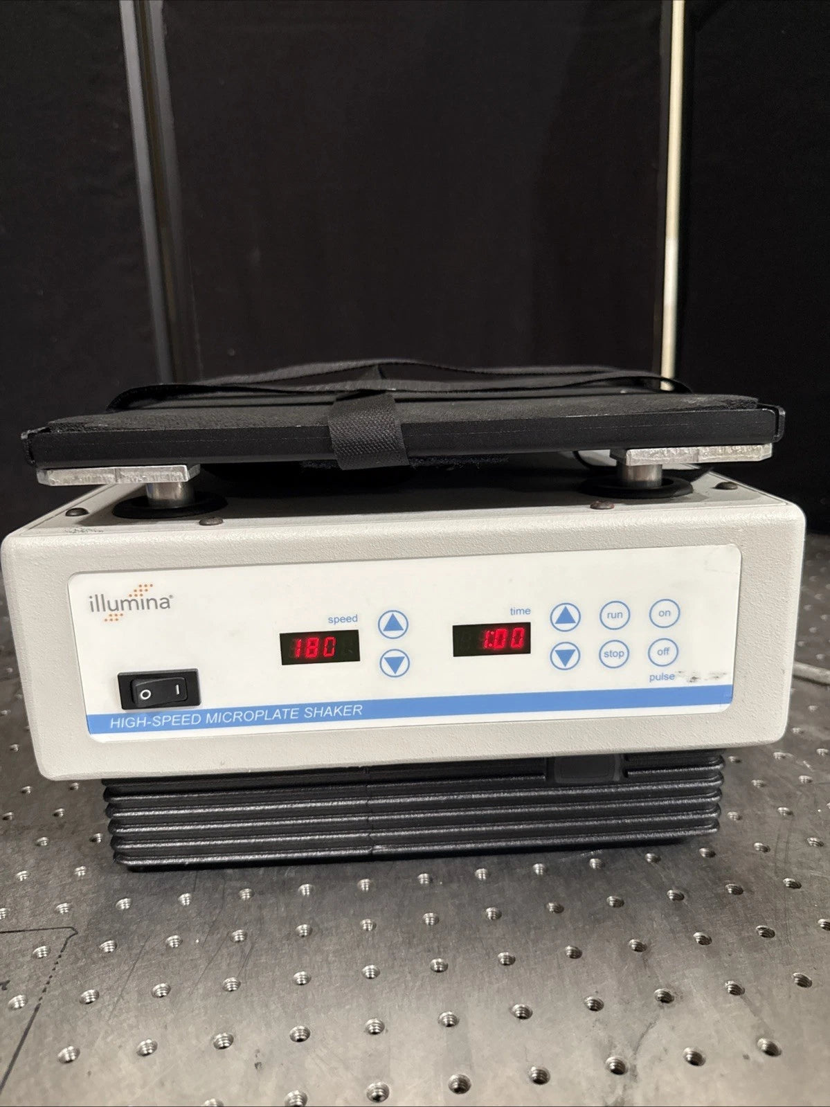 ILLUMINA 945190 HEAVY DUTY MICROPLATE SHAKER ~ HENRY TROEMNER