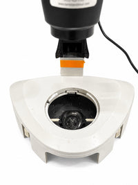 Leica S4E Stereo Microscope with Leica L2 Fiber Optic Illuminator Used