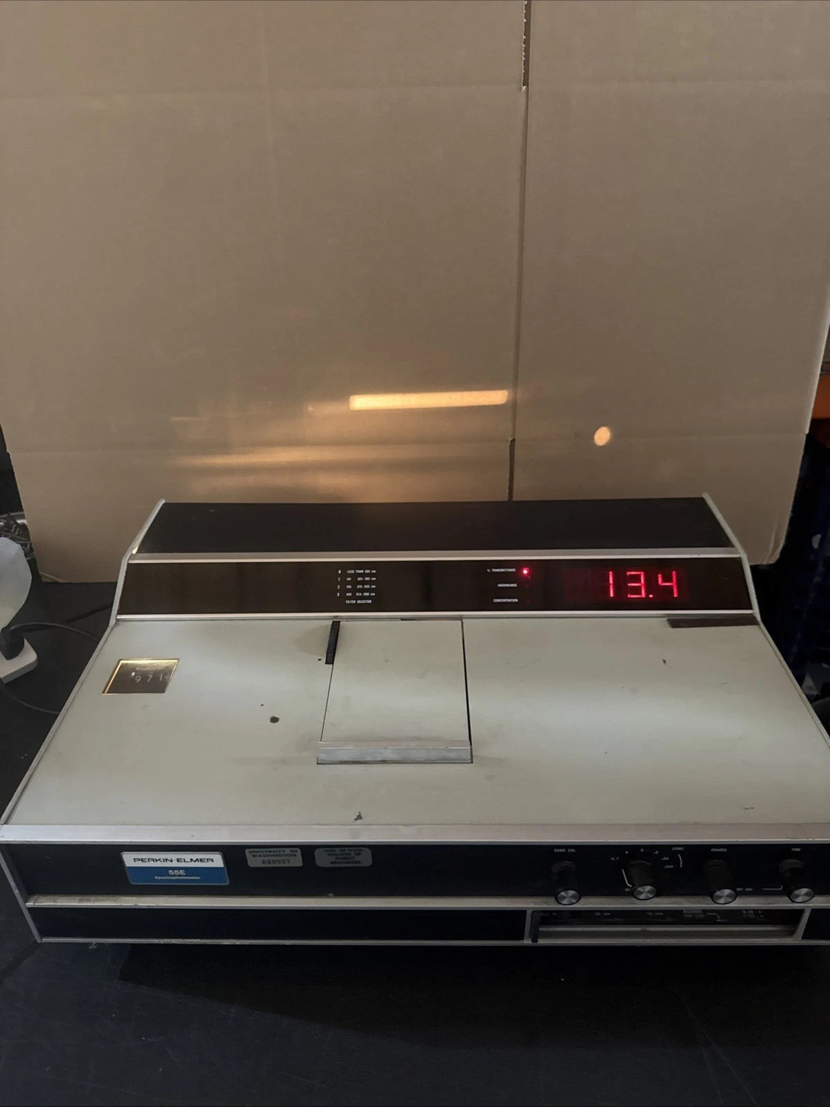 Perkin Elmer Spectrophotometer 55E