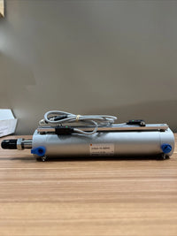 NEW SMC CDG1BA40-110-DUO01515 AIR CYLINDER WITH SENSORS IN BOX