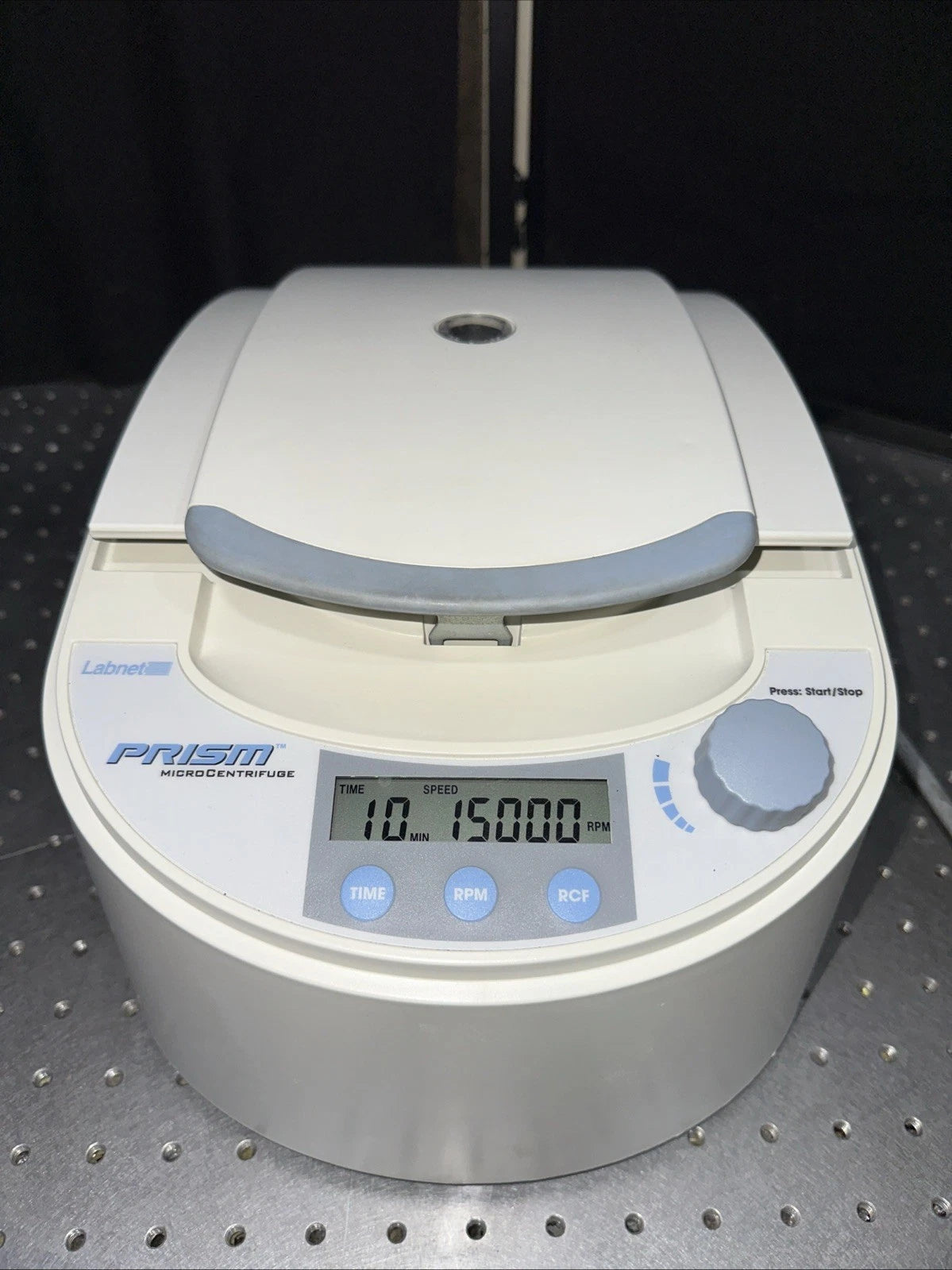 Labnet International Inc. Prism Microcentrifuge C2500 - 120V~50/60Hz
