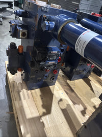 Rexroth R978049353 Directional Control Valve | Solenoid Operated | New Open Box