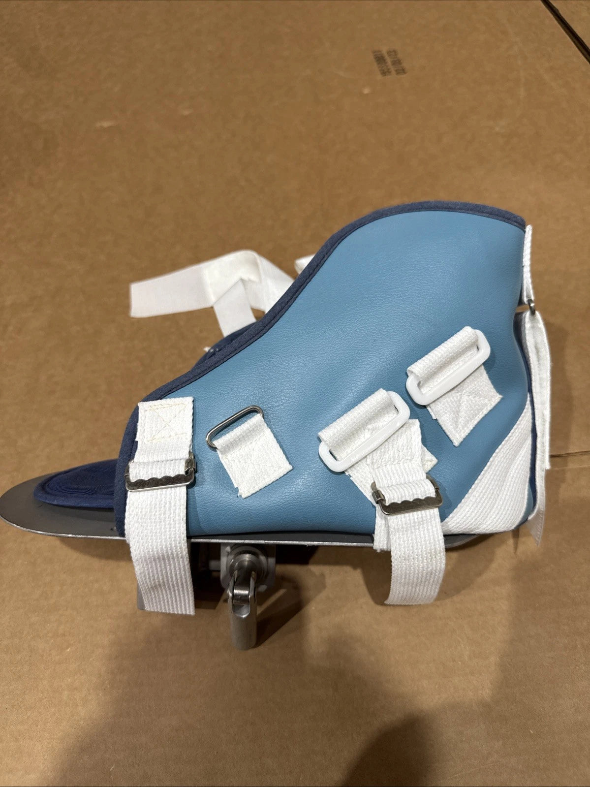 Mizuho OSI L Lower Leg Support Assembly